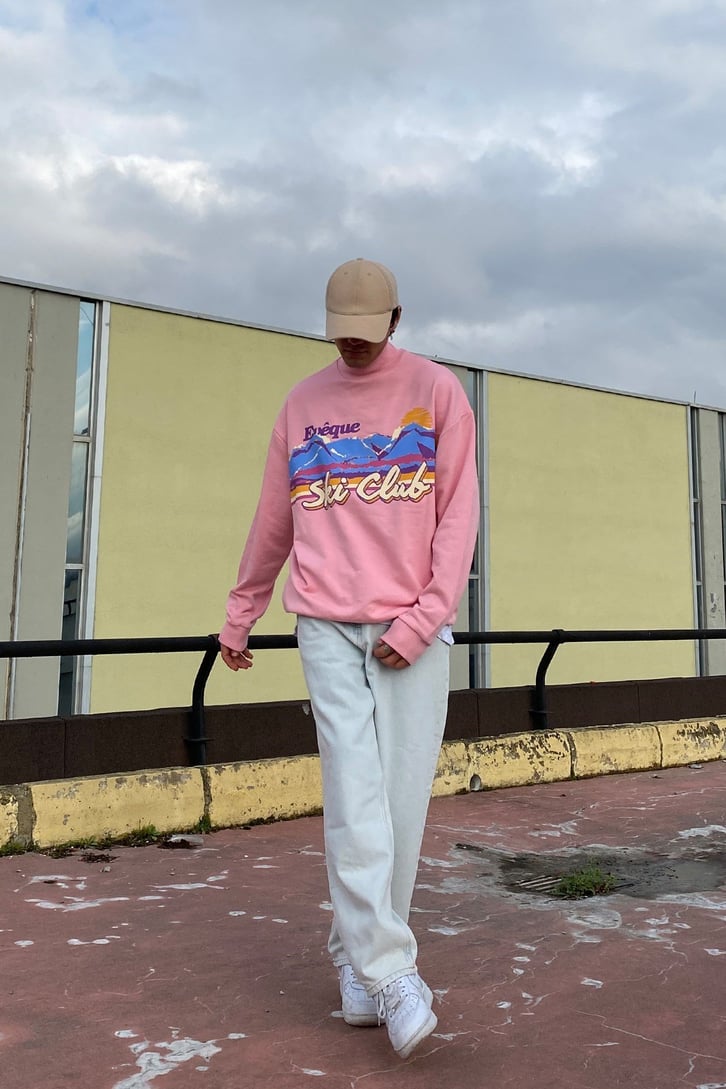 Ski Club Turtleneck Oversize Sweatshirt