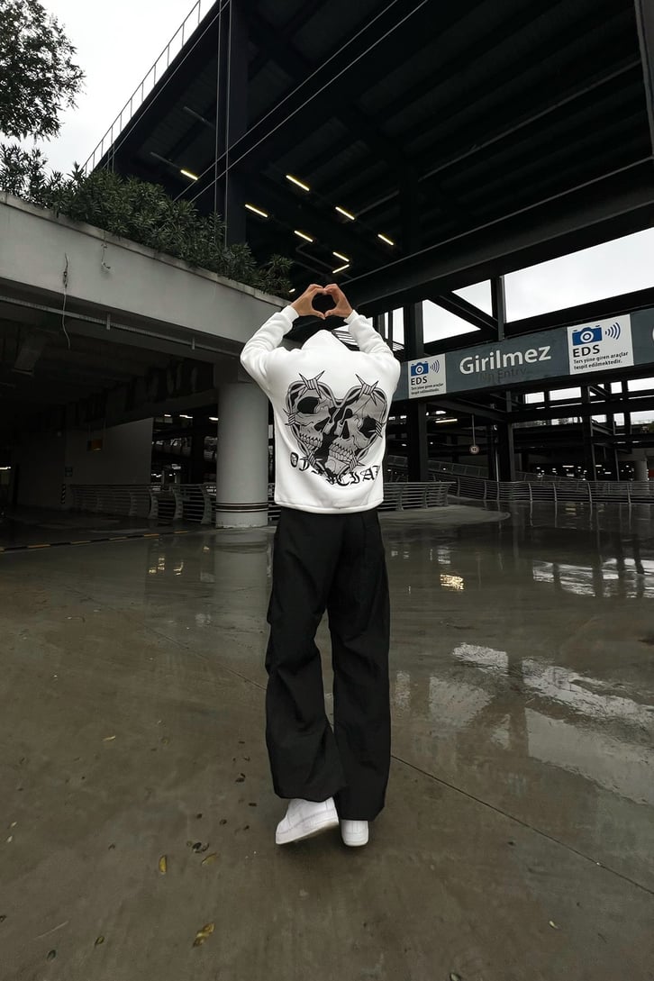 Skull Heart Baskılı Beyaz Oversize Hoodie