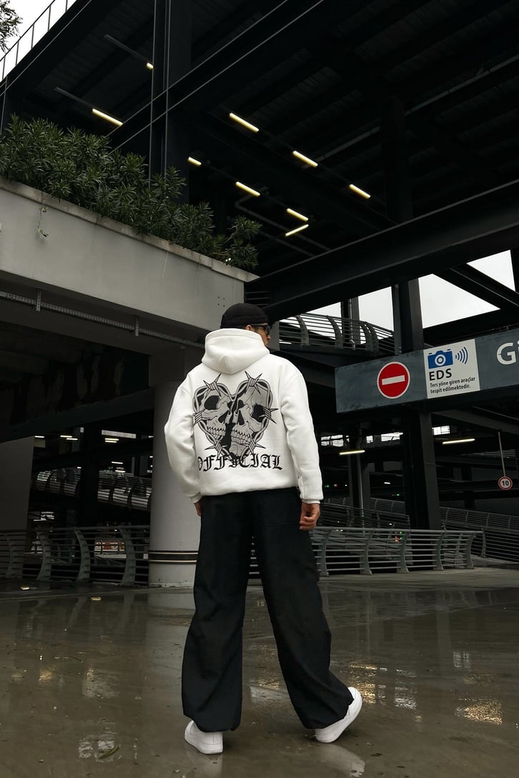 Skull Heart Baskılı Beyaz Oversize Hoodie