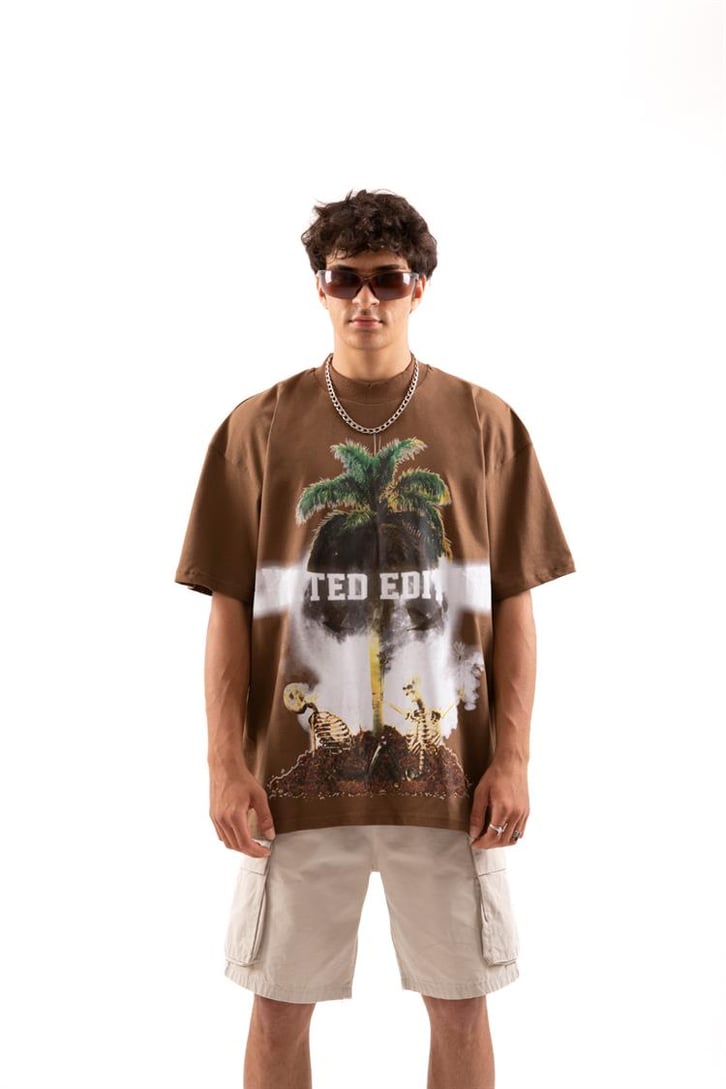 Skull Island Baskılı Kahverengi Oversize Tişört