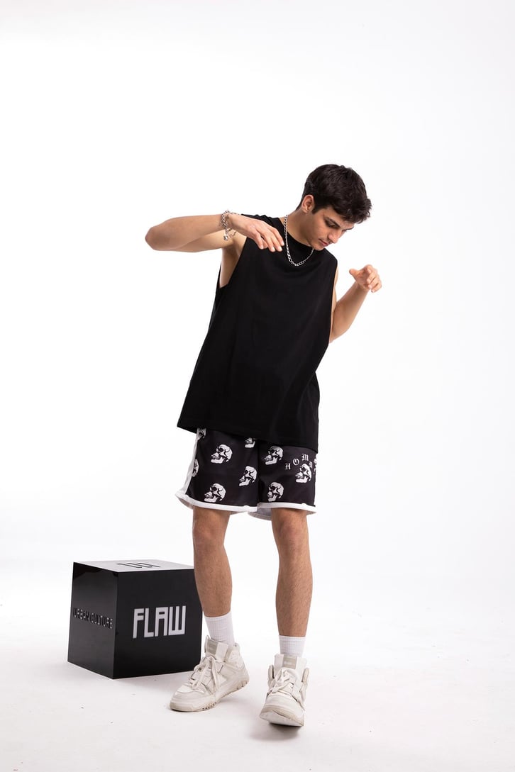 Skull Printed Siyah Şort