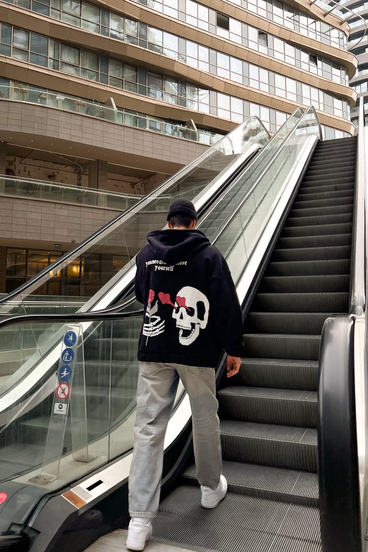 Skull & Rose Sırt Basklı Siyah Oversize Hoodie