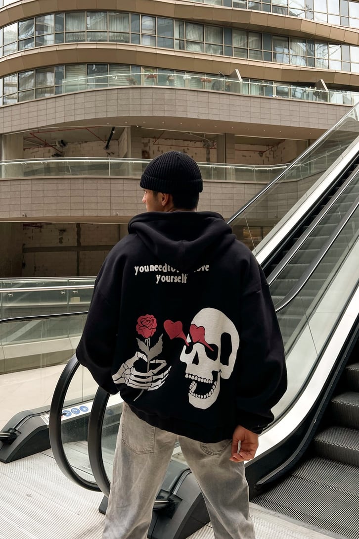 Skull & Rose Sırt Basklı Siyah Oversize Hoodie