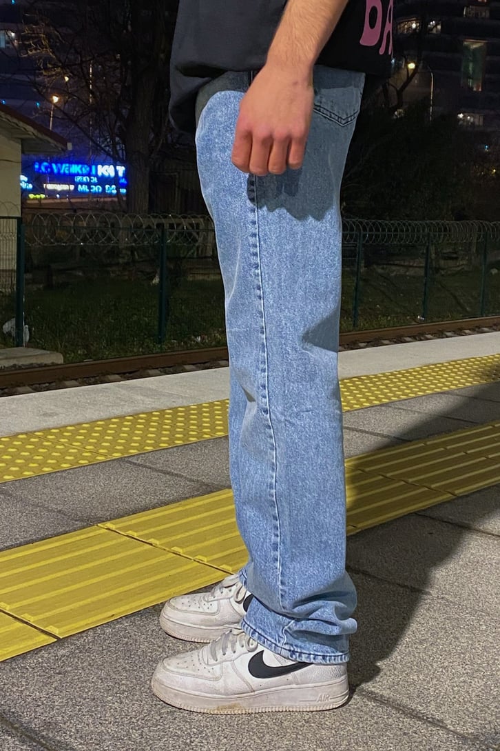 Sky Blue Long Leg Losse Fit Jean