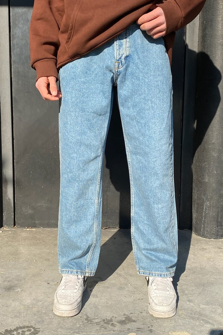 Sky Blue Losse Fit Jean