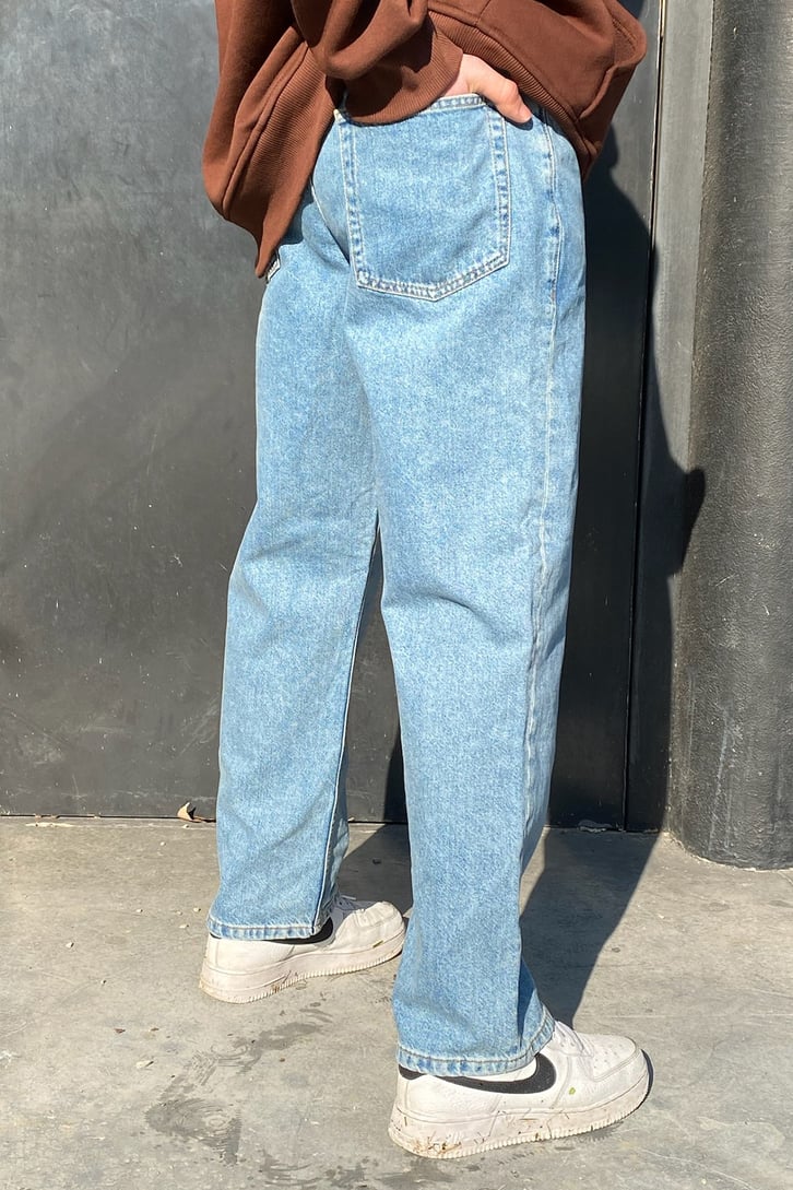 Sky Blue Losse Fit Jean