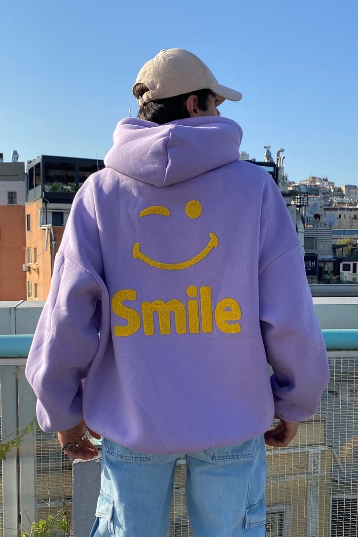 SMILE BASKILI OVESIZE HOODIE