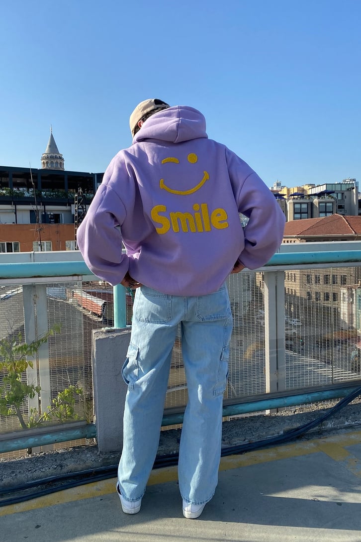 SMILE BASKILI OVESIZE HOODIE