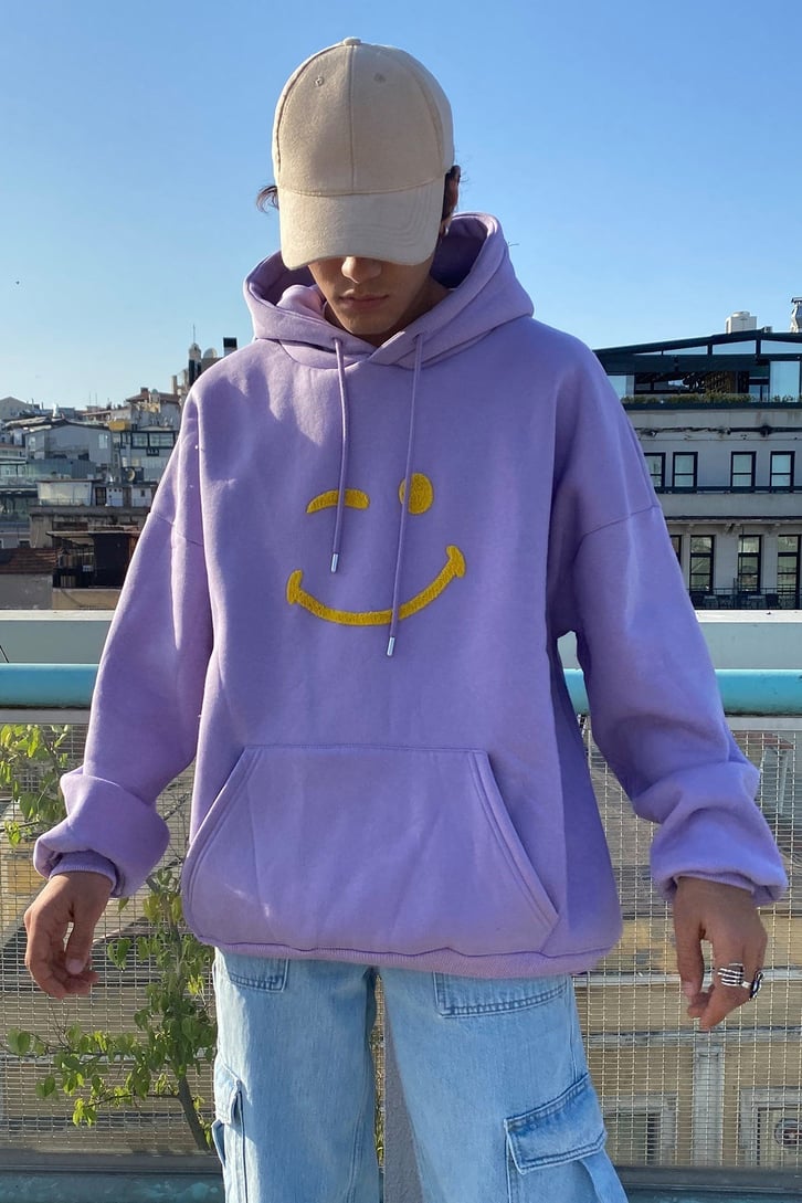 SMILE BASKILI OVESIZE HOODIE