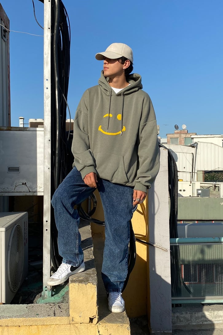 SMILE BASKILI OVESIZE HOODIE