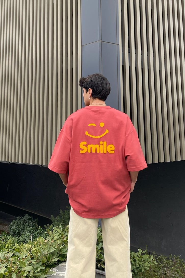 Smile Punchwork Oversize Pembe Tshirt