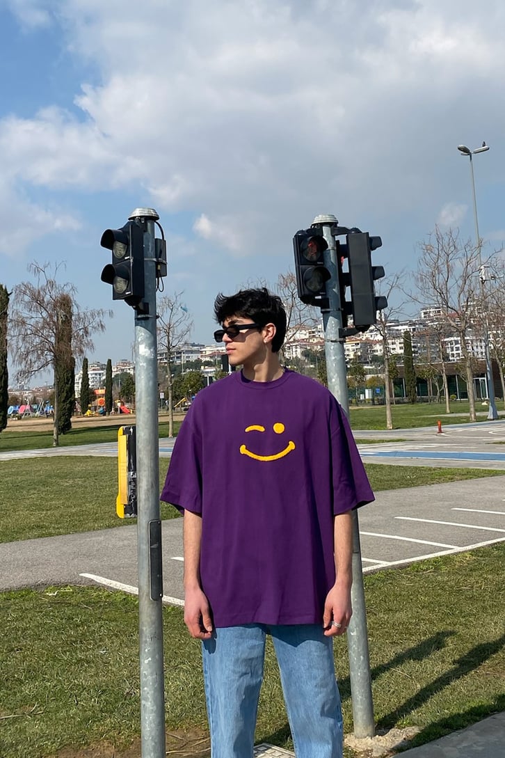 Smile Punchwork Oversize Purple Tshirt