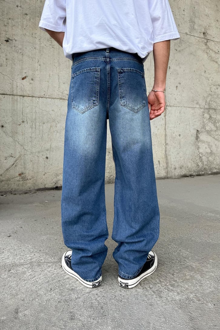 Soldurma Detaylı Yıkamalı Regular Jean