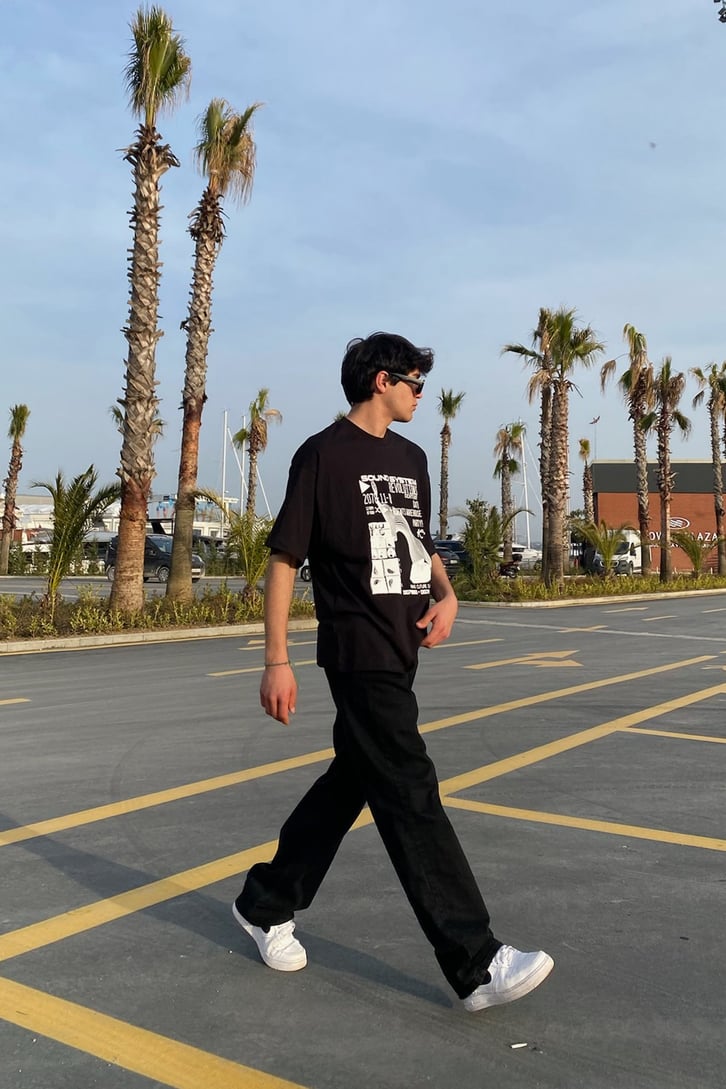 Sound System Baskılı Oversize Siyah Tshirt