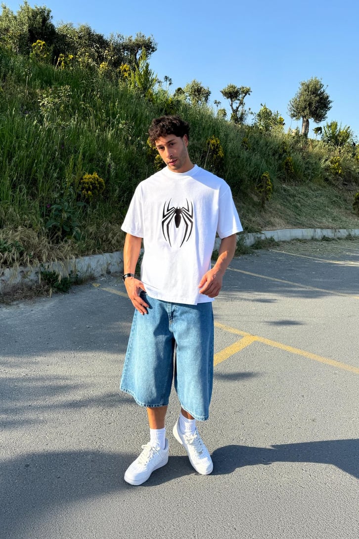 Spider Nakışlı Tişört
