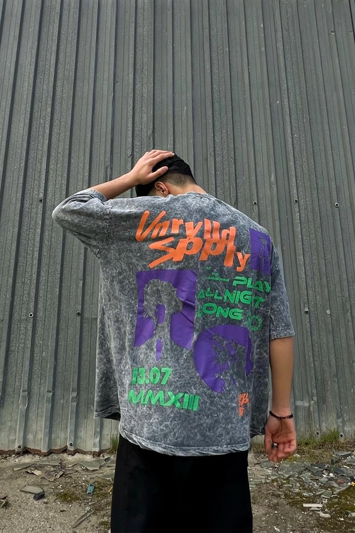 Spply Sırt Baskılı Acid Wash Oversize Tişört