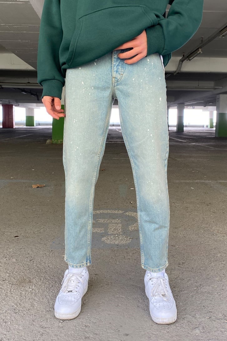 Spray Paint Taşlamalı Mom Jean