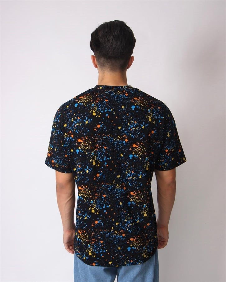 SPREY BOYA BASKILI OVERSIZE PREMIUM TSHIRT