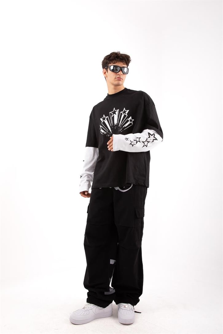 Stars Baskılı Siyah Oversize Long Sleeve Tişört