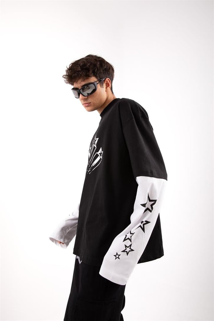 Stars Baskılı Siyah Oversize Long Sleeve Tişört