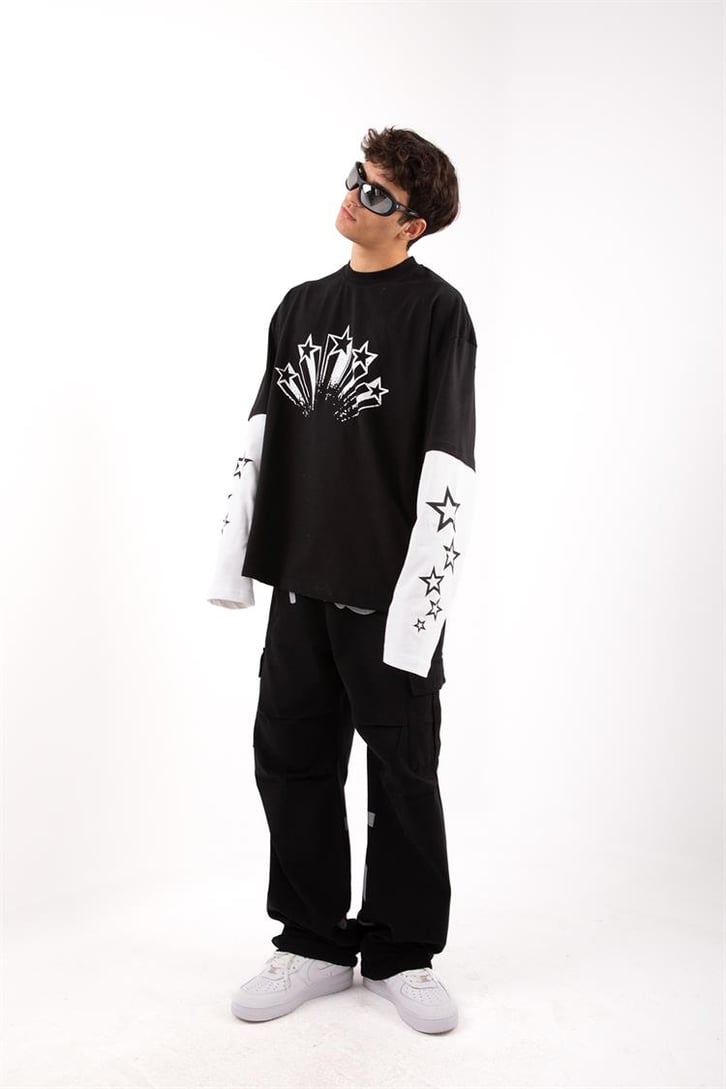 Stars Baskılı Siyah Oversize Long Sleeve Tişört