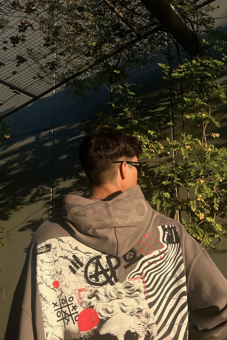 Statue Sırt Baskılı Koyu Gri Oversize Sweatshirt