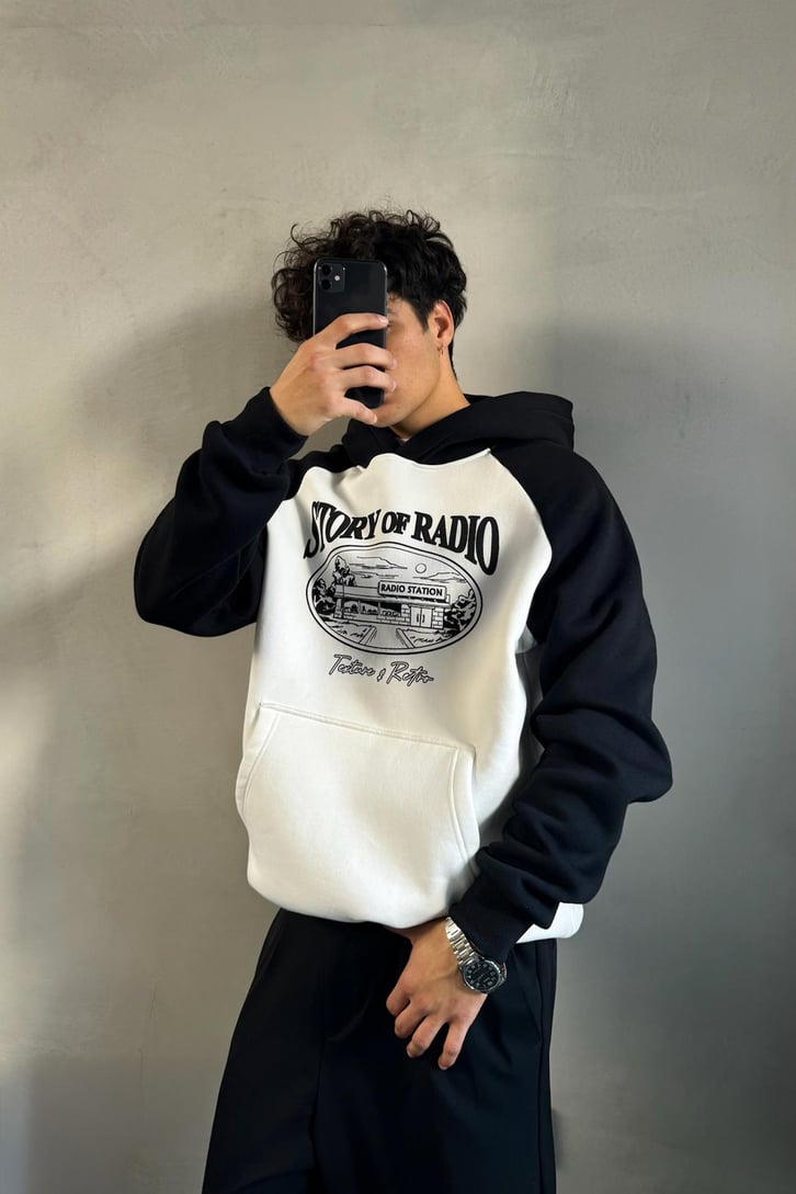 Story of Radio Baskılı Oversize Sweatshirt