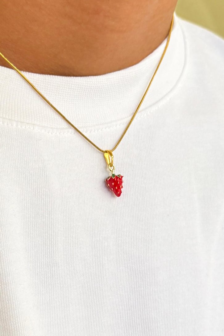 Strawberry Chain
