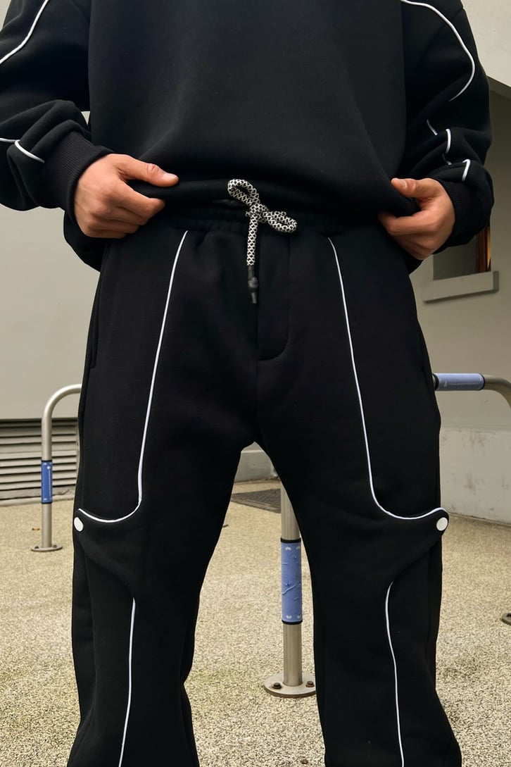 Striped Detail Siyah Jogger Eşofman Altı