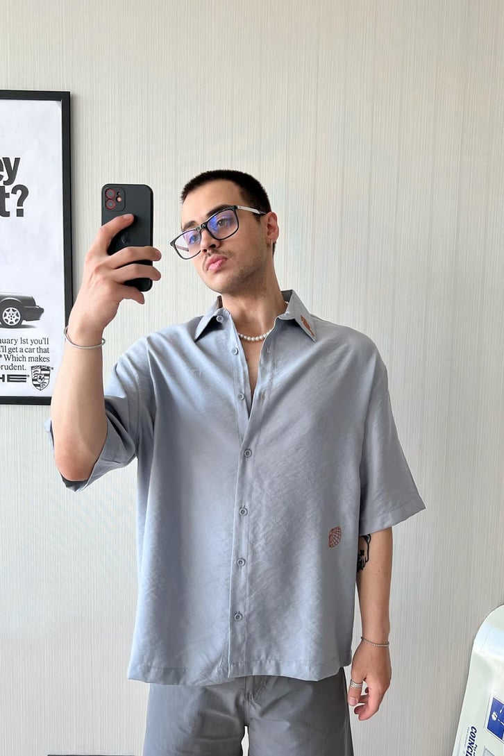 Summer Wind Nakışlı Buz Gri Kısa Kol Oversize Gömlek