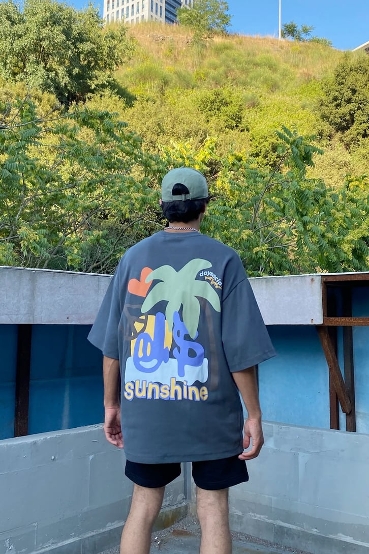 Sunshine Sırt Baskılı Oversize Tshirt