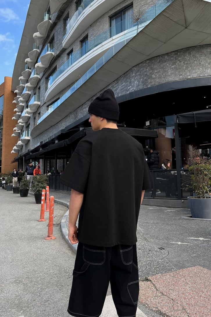Supermade Gothic Baskılı Siyah Oversize Tişört