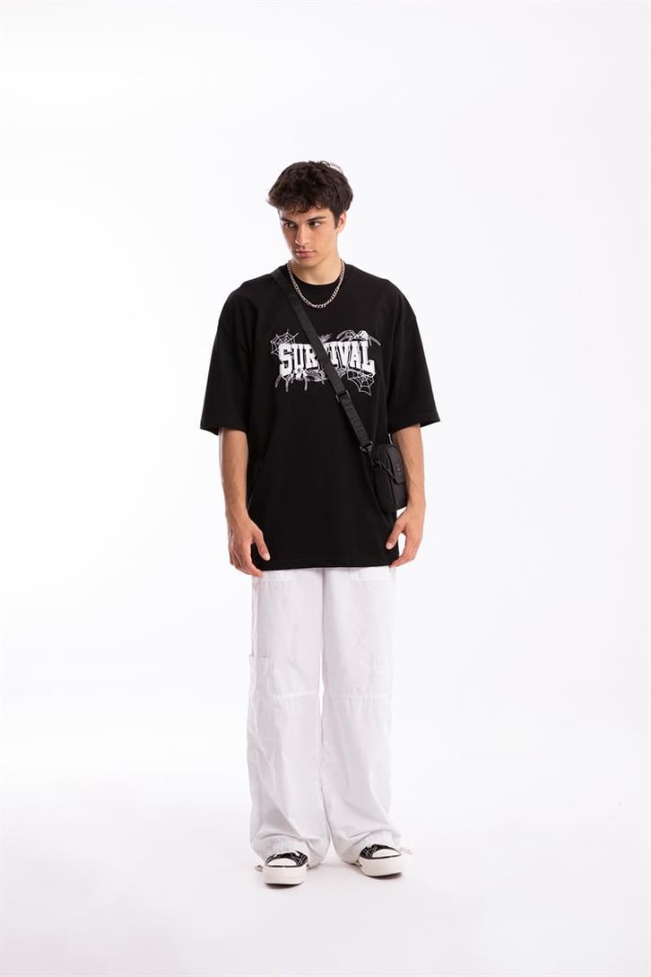 Survival Nakışlı Siyah Oversize Tshirt