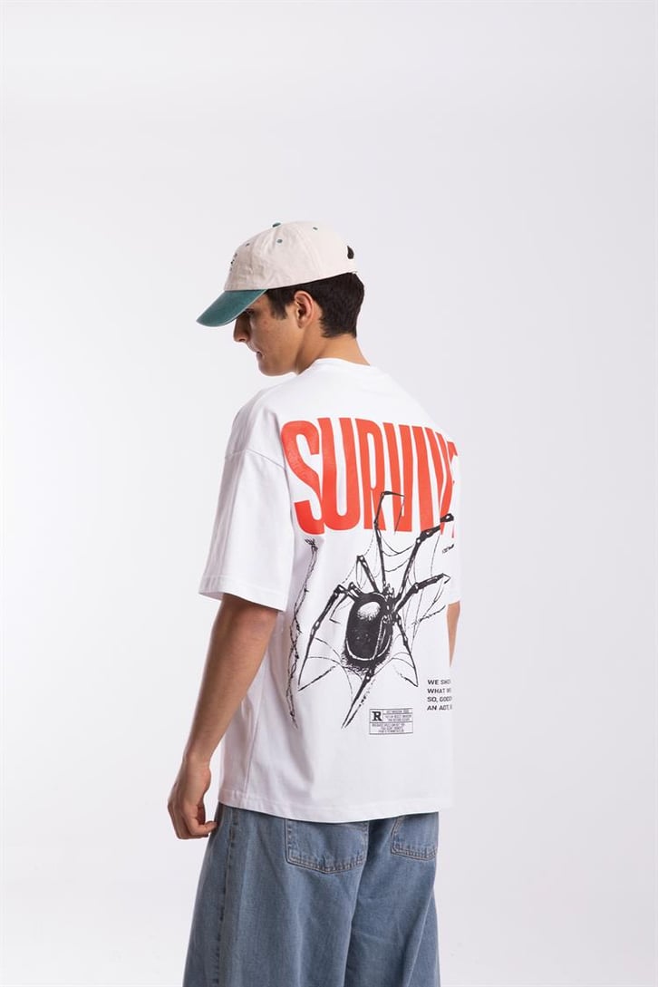 Survive Sırt Baskılı Beyaz Oversize Tshirt