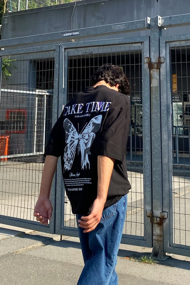 Take Time Butterfly Baskılı Siyah Oversize Tshirt