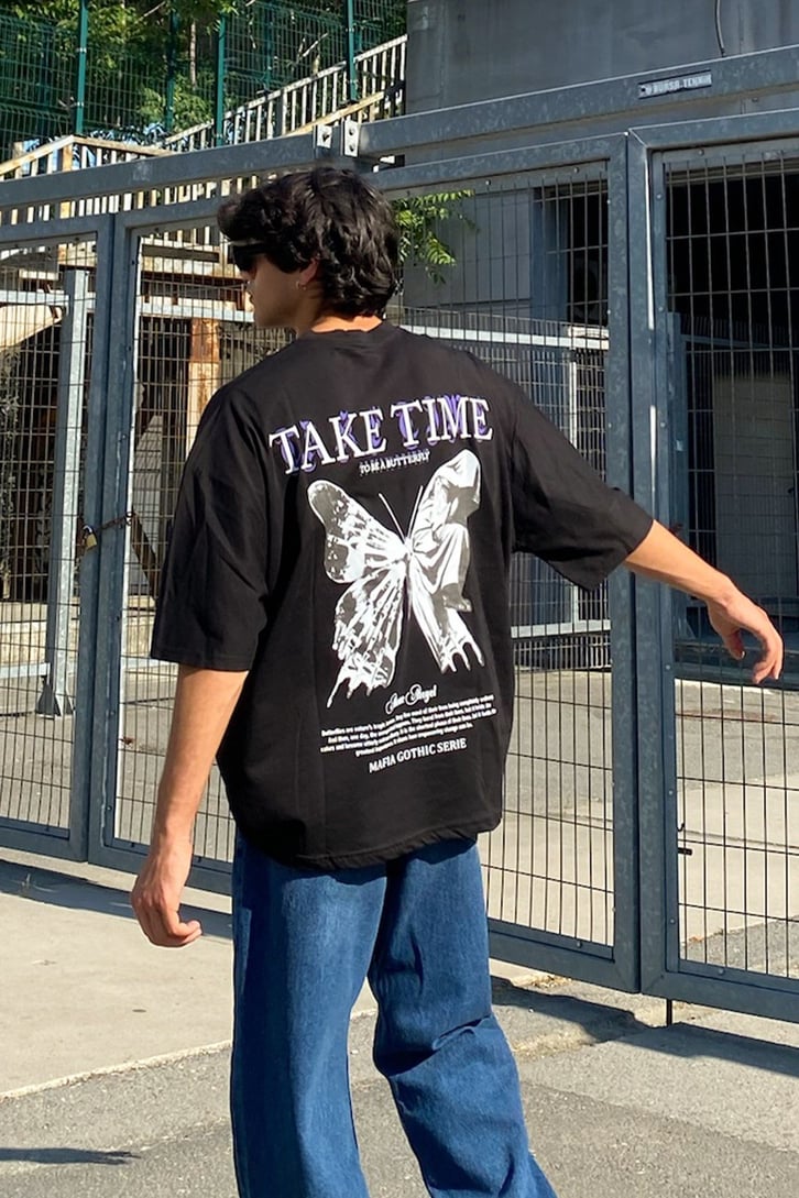 Take Time Butterfly Baskılı Siyah Oversize Tshirt