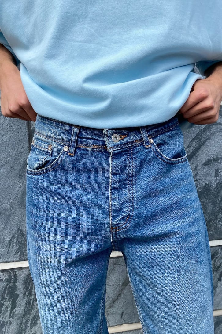 Taşlamalı Mavi Regular Fit Jean