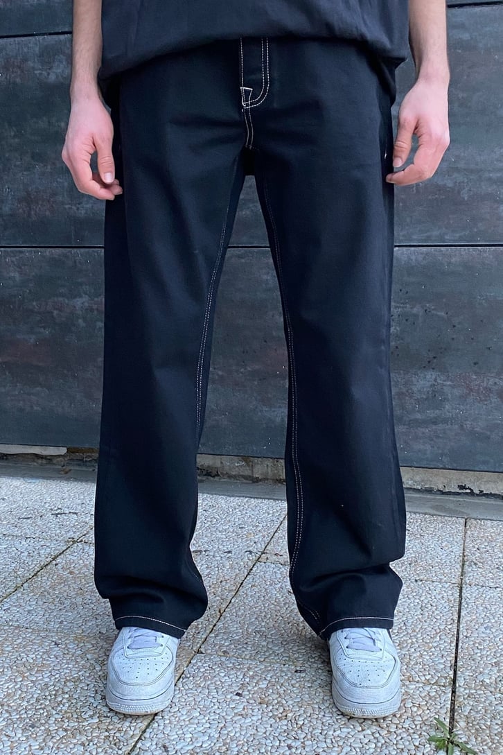 Ters Dikiş Detay Siyah Baggy Fit Jean
