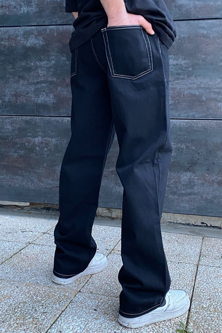 Ters Dikiş Detay Siyah Baggy Fit Jean