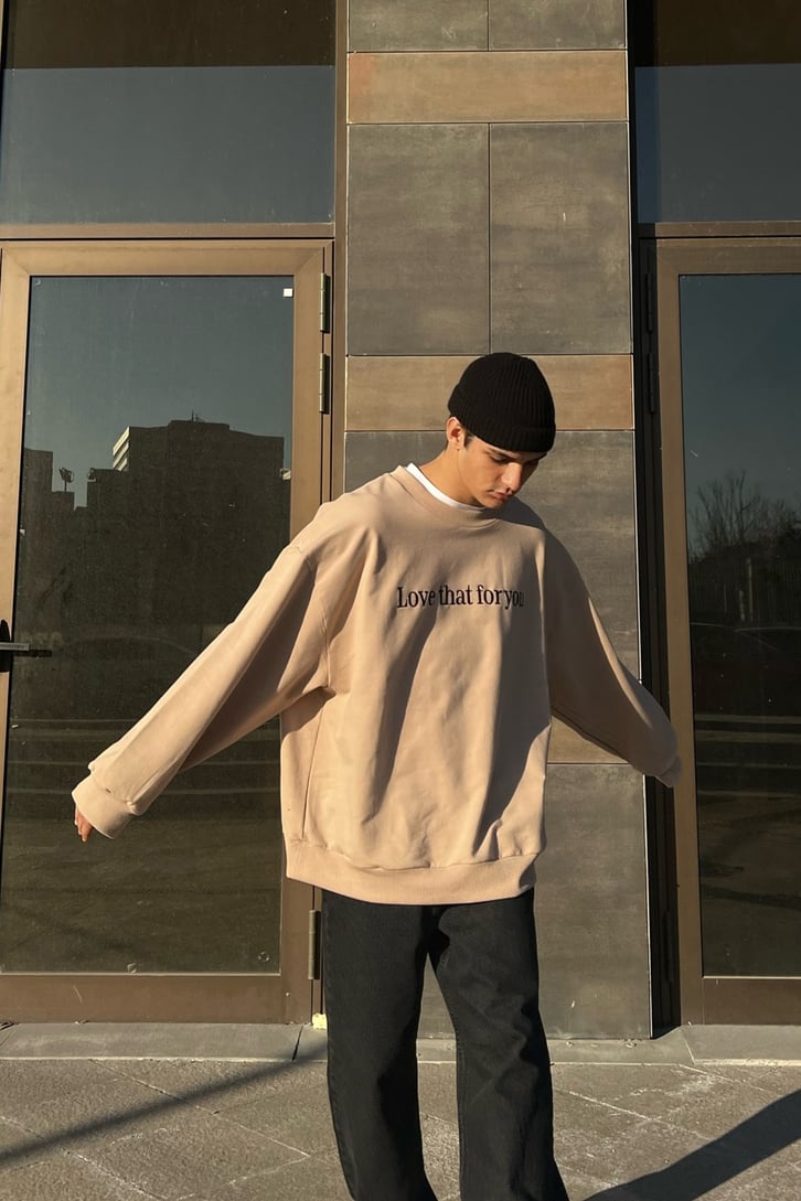 Text Nakışlı Bej Oversize Sweatshirt