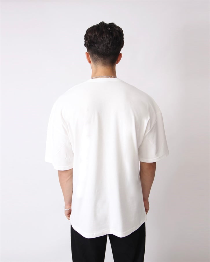THE COUTURE CLUB OVERSIZE BASKILI TSHIRT