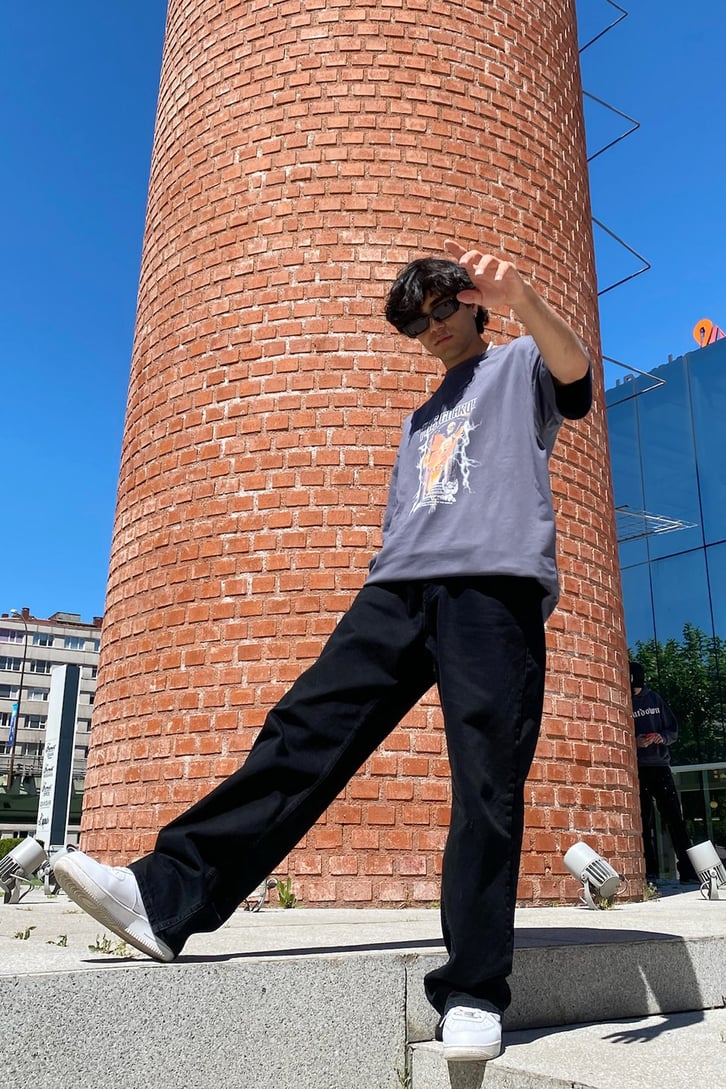 The Guardian Baskılı Koyu Gri Oversize Tshirt