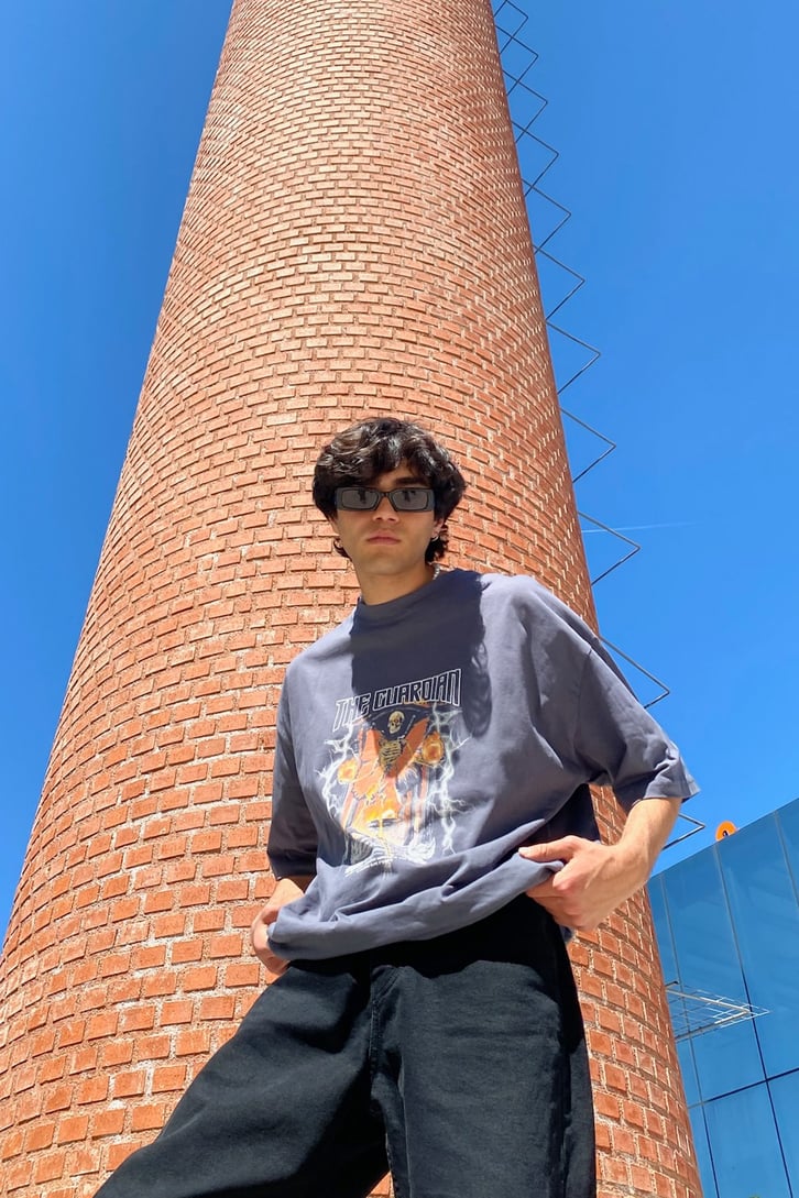 The Guardian Baskılı Koyu Gri Oversize Tshirt