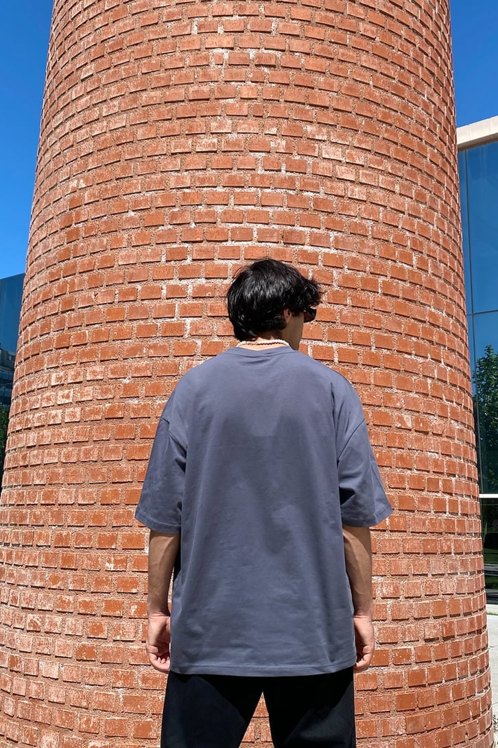 The Guardian Baskılı Koyu Gri Oversize Tshirt