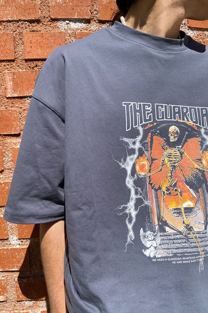The Guardian Baskılı Koyu Gri Oversize Tshirt