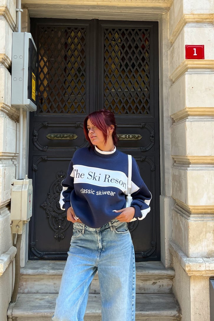 The Ski Baskılı Lacivert Sweatshirt