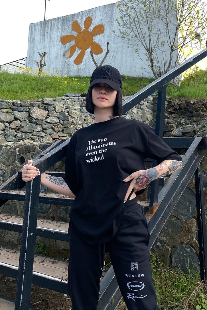 The Sun Baskılı Siyah Oversize Tshirt
