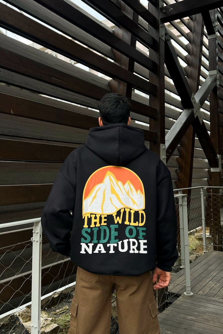The Wild Sırt Baskılı Siyah Oversize Hoodie