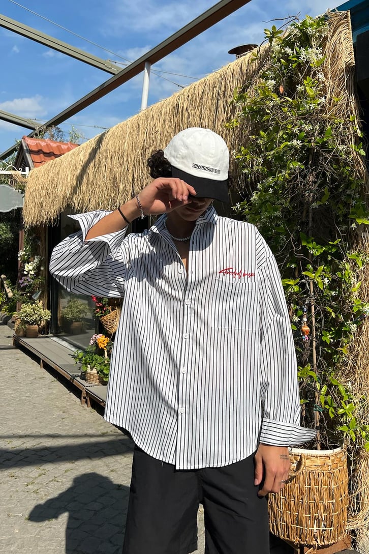 TheDad Nakışlı Çizgili Oversize Gömlek