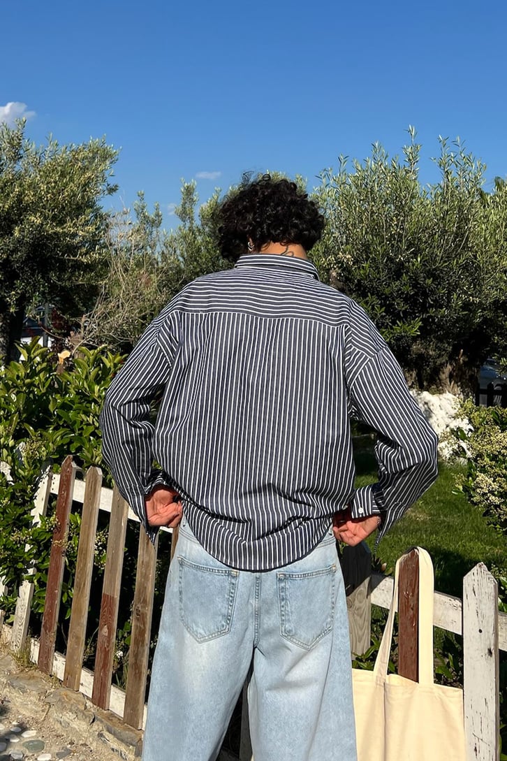 TheDad Nakışlı Çizgili Oversize Gömlek